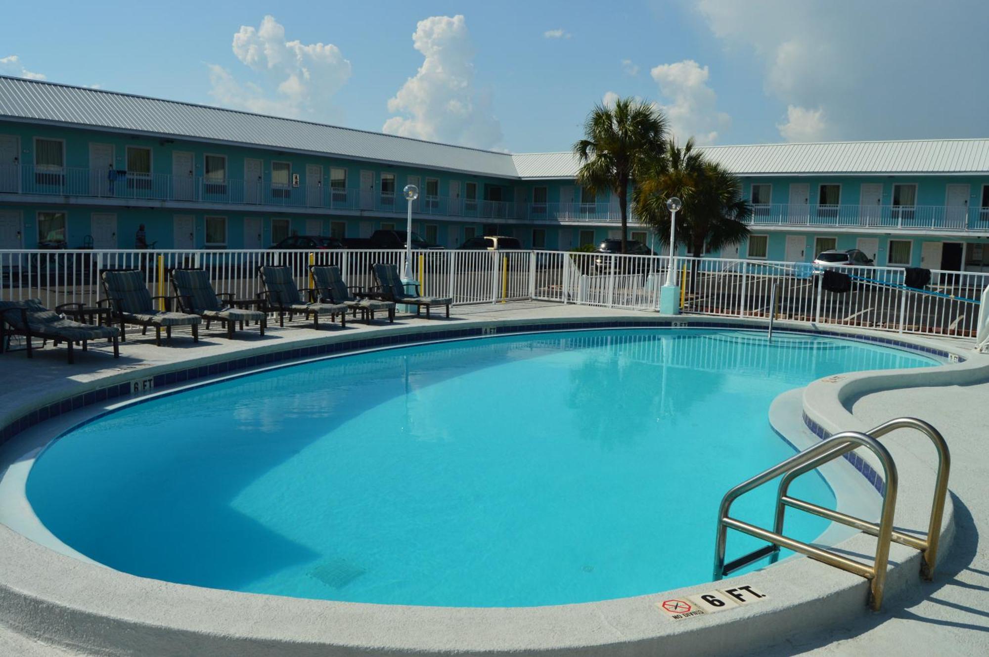 Destin Inn & Suites Екстер'єр фото